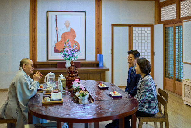 송광사 찾은 이재명 대통령