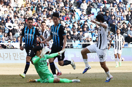 K리그1 개막전 첫 골