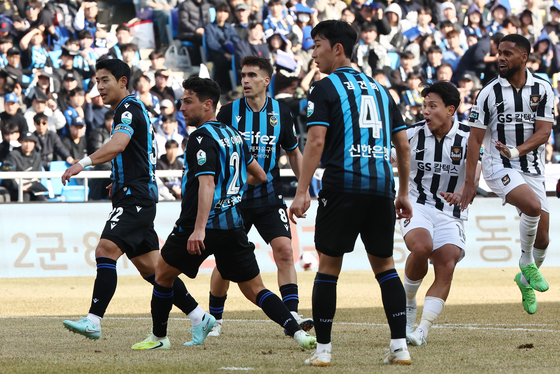 개막전 두번째 골도 FC서울