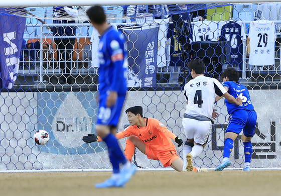 동점골 터트린 박현빈