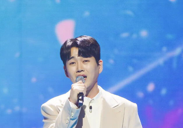 황영웅, 3년 만에 무대 복귀 "팬들이 포기 않고 끝까지 믿어준 덕분"