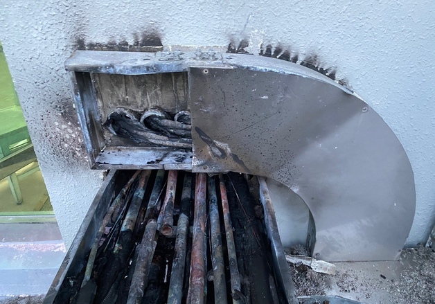 충남대 인문대학 건물 4층서 화재…46분 만에 진화