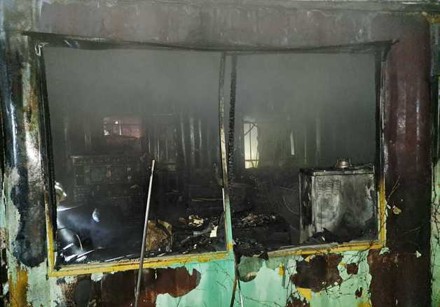 원주 소초면 창고 화재로 900만원 피해