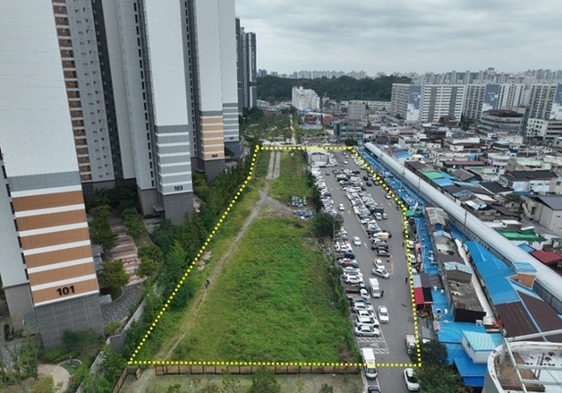 옛 군산화물역 부지 개발…'근대문화 산책길 조성' 차질 우려