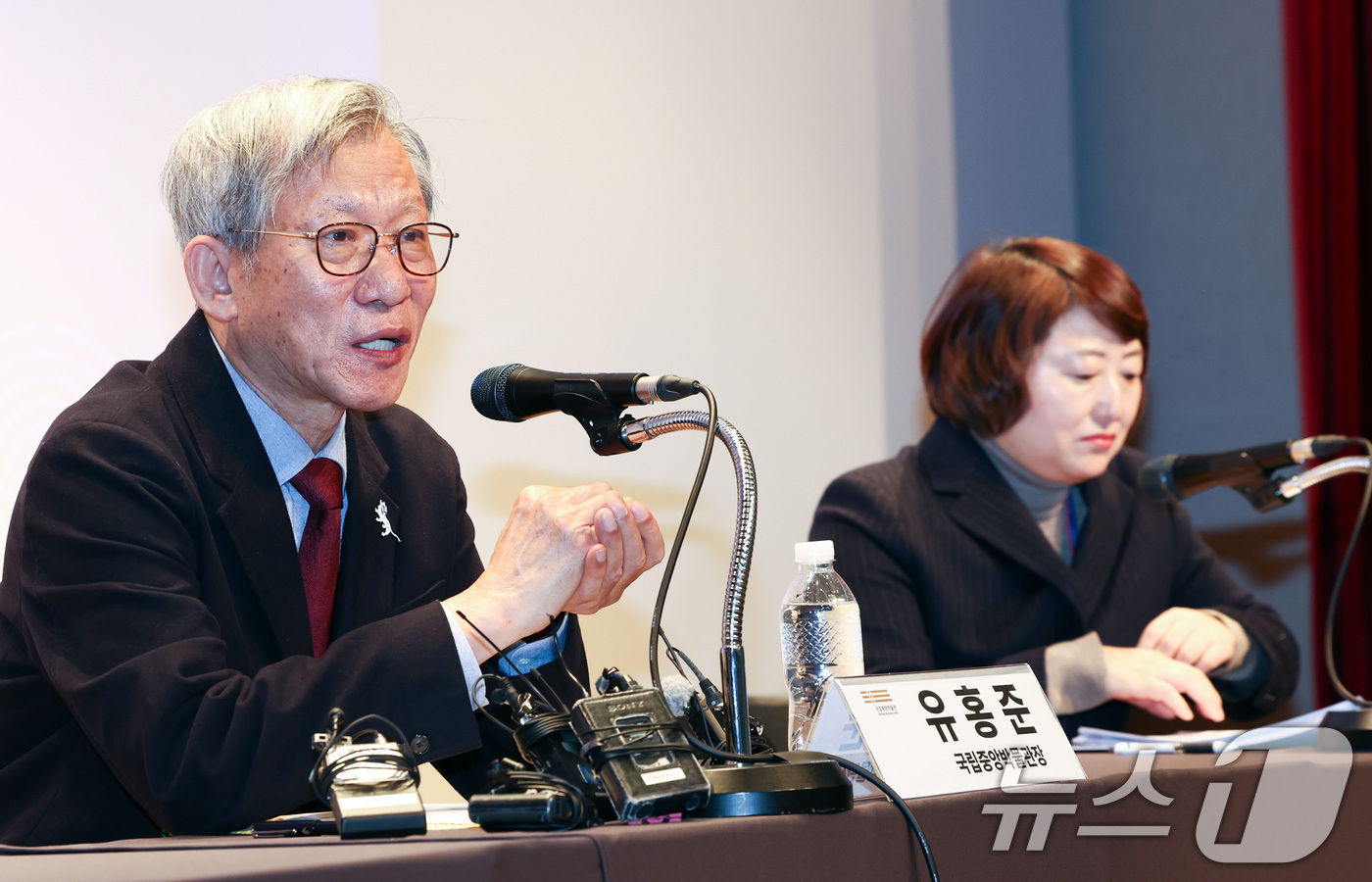 (서울=뉴스1) 최지환 기자 = 유홍준 국립중앙박물관장이 3일 서울 용산구 국립중앙박물관에서 열린 신년기자간담회에서 취재진 질문에 답변하고 있다. 2026.2.3/뉴스1