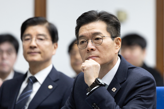 서울시 시내버스 준공영제 정책 토론회 참석한 정원오 성동구청장