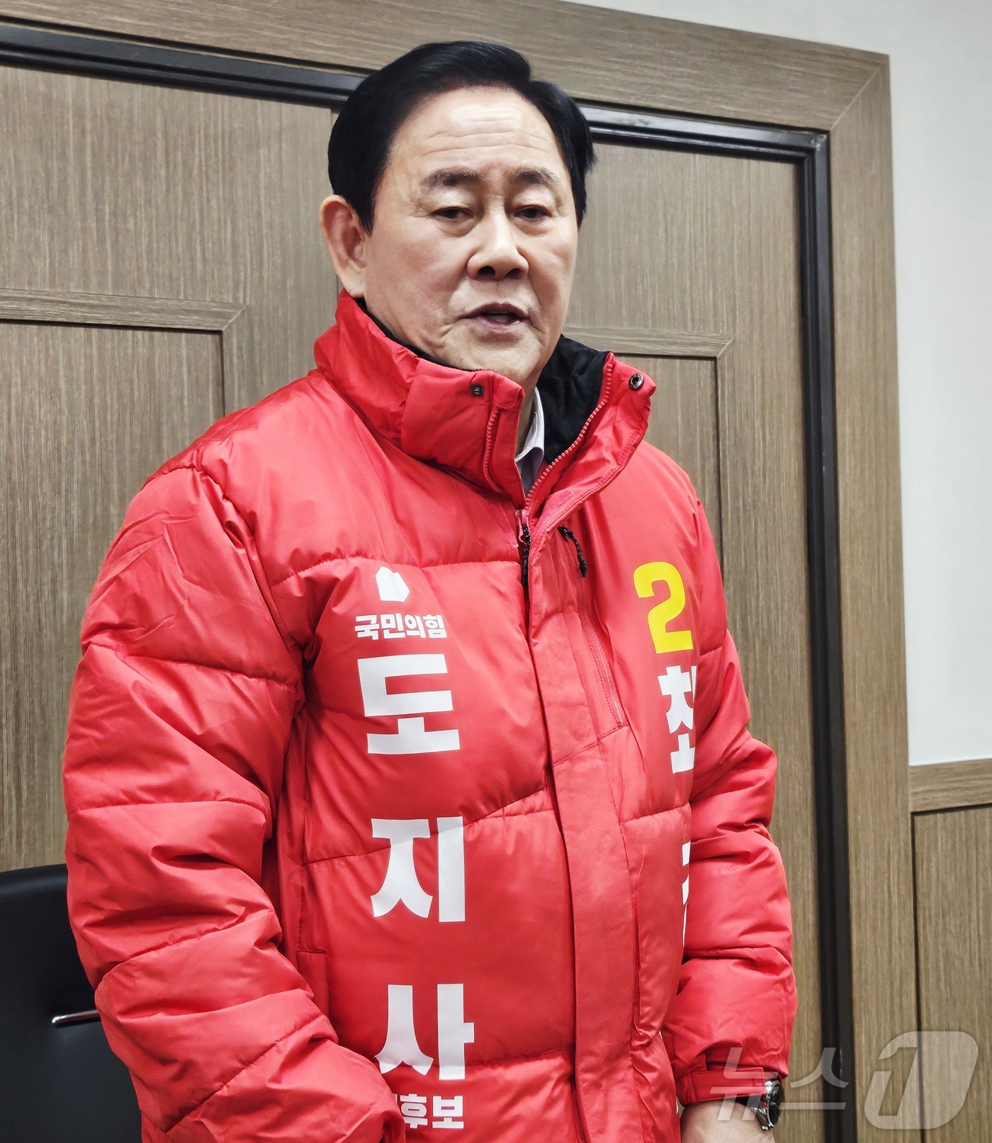 (대구=뉴스1) 남승렬 기자 = 6·3 지방선거 경북도지사에 출마한 최경환 예비후보(71)가 3일 대구 수성구 국민의힘 경북도당에서 기자간담회를 열고 행정통합과 관련된 입장을 밝히 …