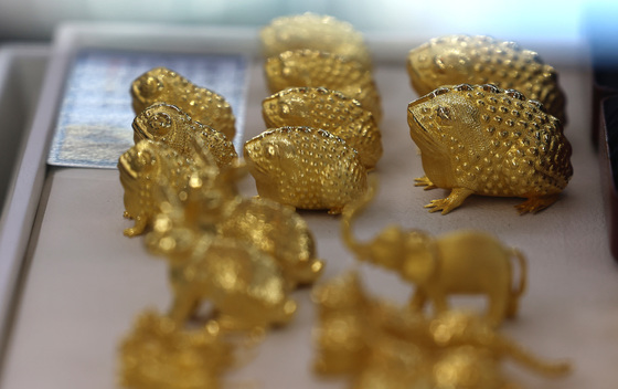 폭락 후 반등한 금값