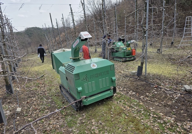 진안군 "영농부산물 파쇄해 드려요"…찾아가는 파쇄지원단 운영