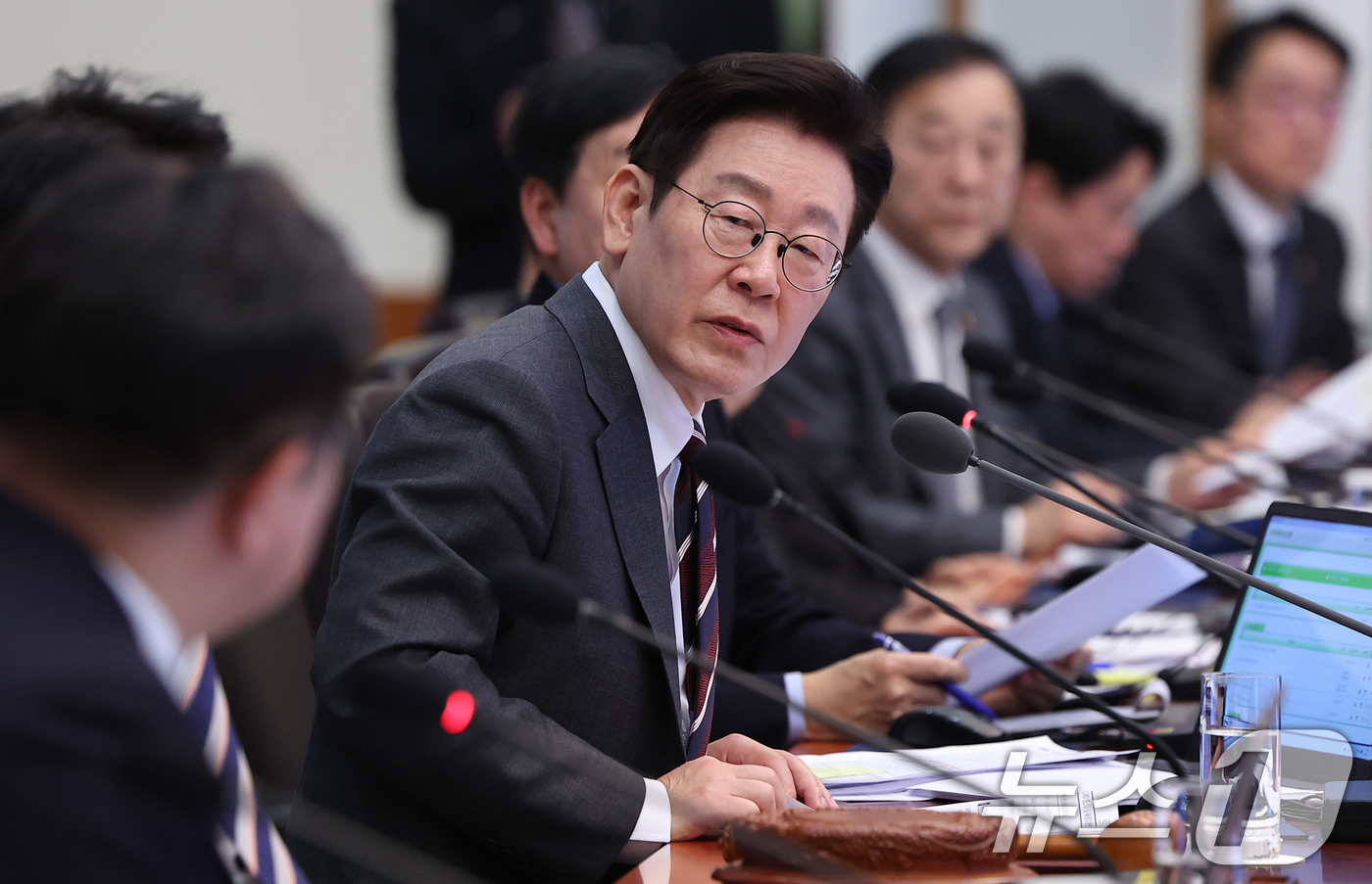 (서울=뉴스1) 이재명 기자 = 이재명 대통령이 3일 청와대에서 열린 국무회의에서 발언을 하고 있다. (청와대통신사진기자단) 2026.2.3/뉴스1