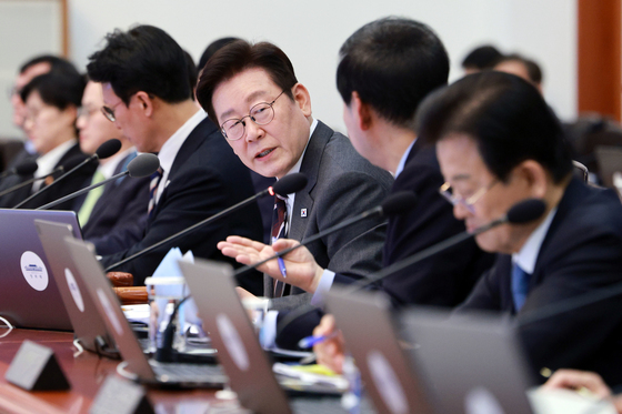 국무회의 발언하는 이재명 대통령