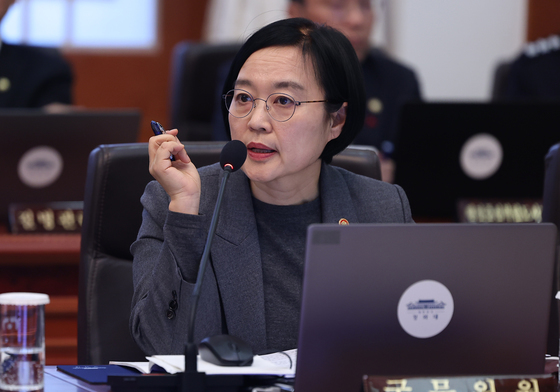 한성숙 중기부 장관 "보유 주택 4채 중 2채 매각 진행 중"