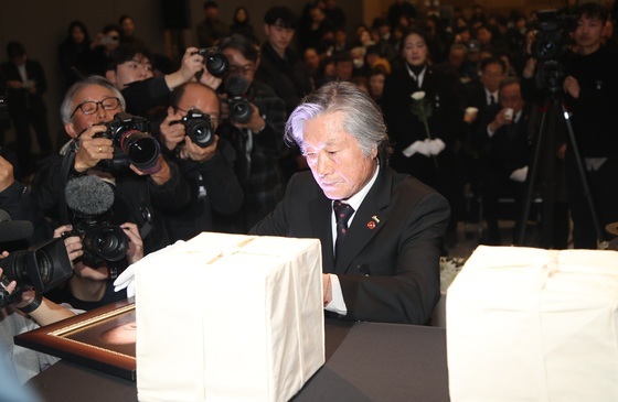 '피 한방울의 기적'…77년 행방 모르던 아버지, 손자 채혈로 찾아