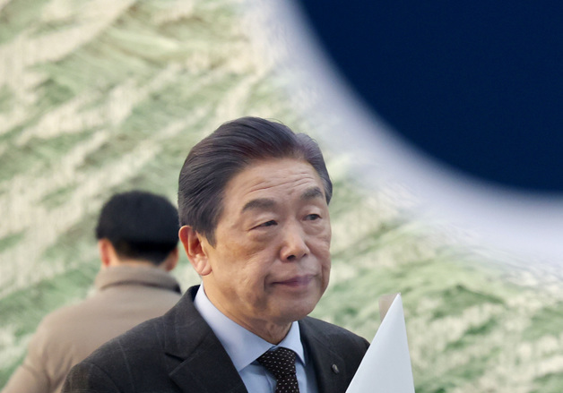 청문회 마친 김형석 독립기념관장