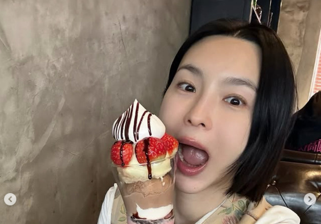 '개코와 이혼' 김수미, 근황 "수다 떨고 건강검진…제법 즐거운 겨울"