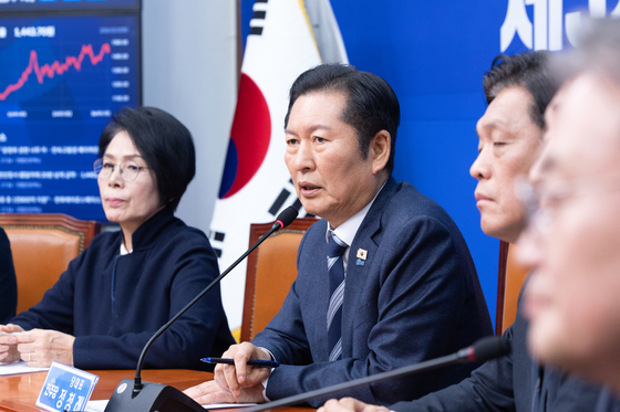 與, 내홍 속 합당 일정·절차 논의…1인1표제 통과에도 鄭 리더십 '흔들'