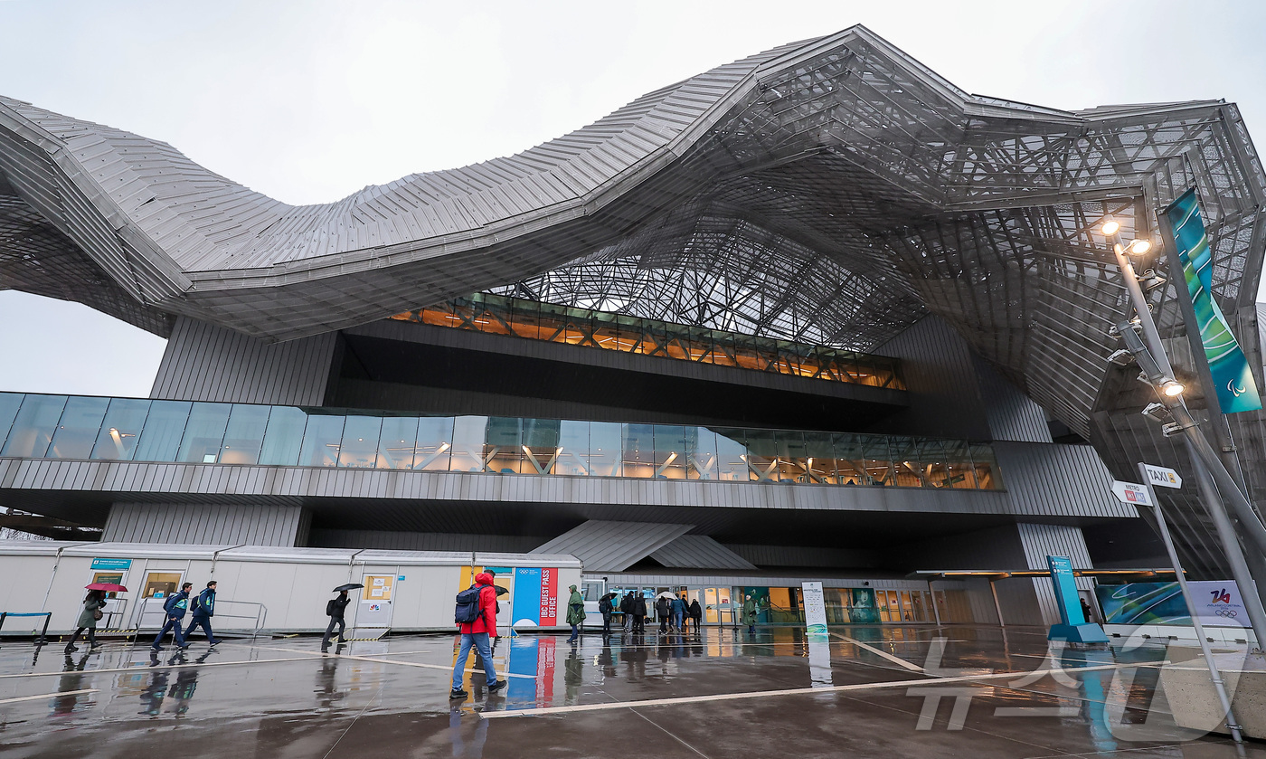 (밀라노=뉴스1) 김성진 기자 = 2026 밀라노·코르티나담페초 동계올림픽 개막을 사흘 앞둔 3일(현지시간) 이탈리아 밀라노 메인프레스센터(MPC)의 모습. 2026.2.3/뉴스1 …