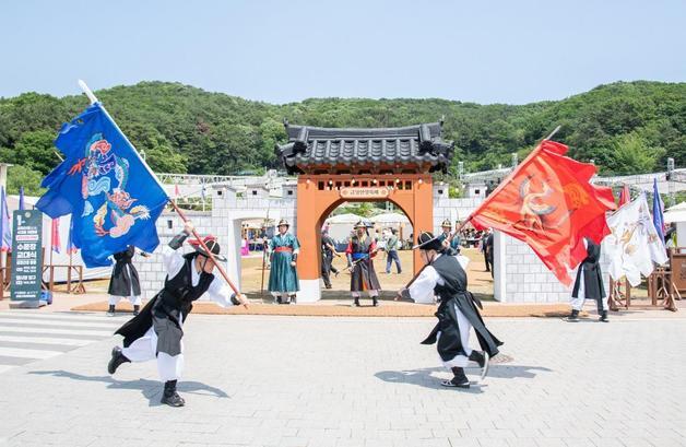 올해 부산 금정산성축제, 봄에서 가을로…10월16~18일 개최