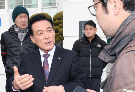 공직선거법 위반 혐의 백성현 논산시장 첫 공판