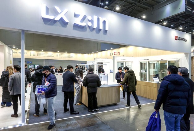 LX하우시스, '코리아빌드위크'서 인테리어 성수기 수요 공략