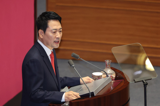 연설하는 장동혁 대표