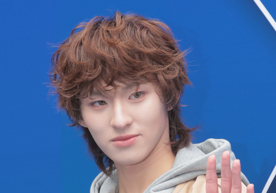 태국 배우 껑, 셔울패션위크 온 태국 왕자님