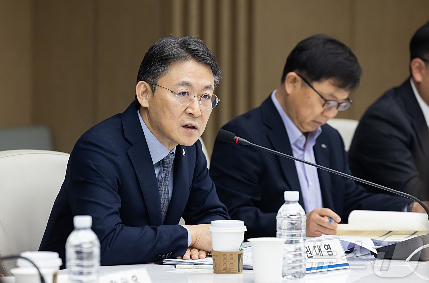 (서울=뉴스1) = 권대영 금융위원회 부위원장이 4일 오전 서울 중구 대한상공회의소에서 개최한 ESG 금융추진단 제6차 회의에서 발언을 하고 있다. (금융위원회 제공. 재판매 및 …