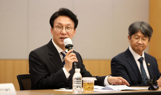 모두발언하는 김민석 국무총리