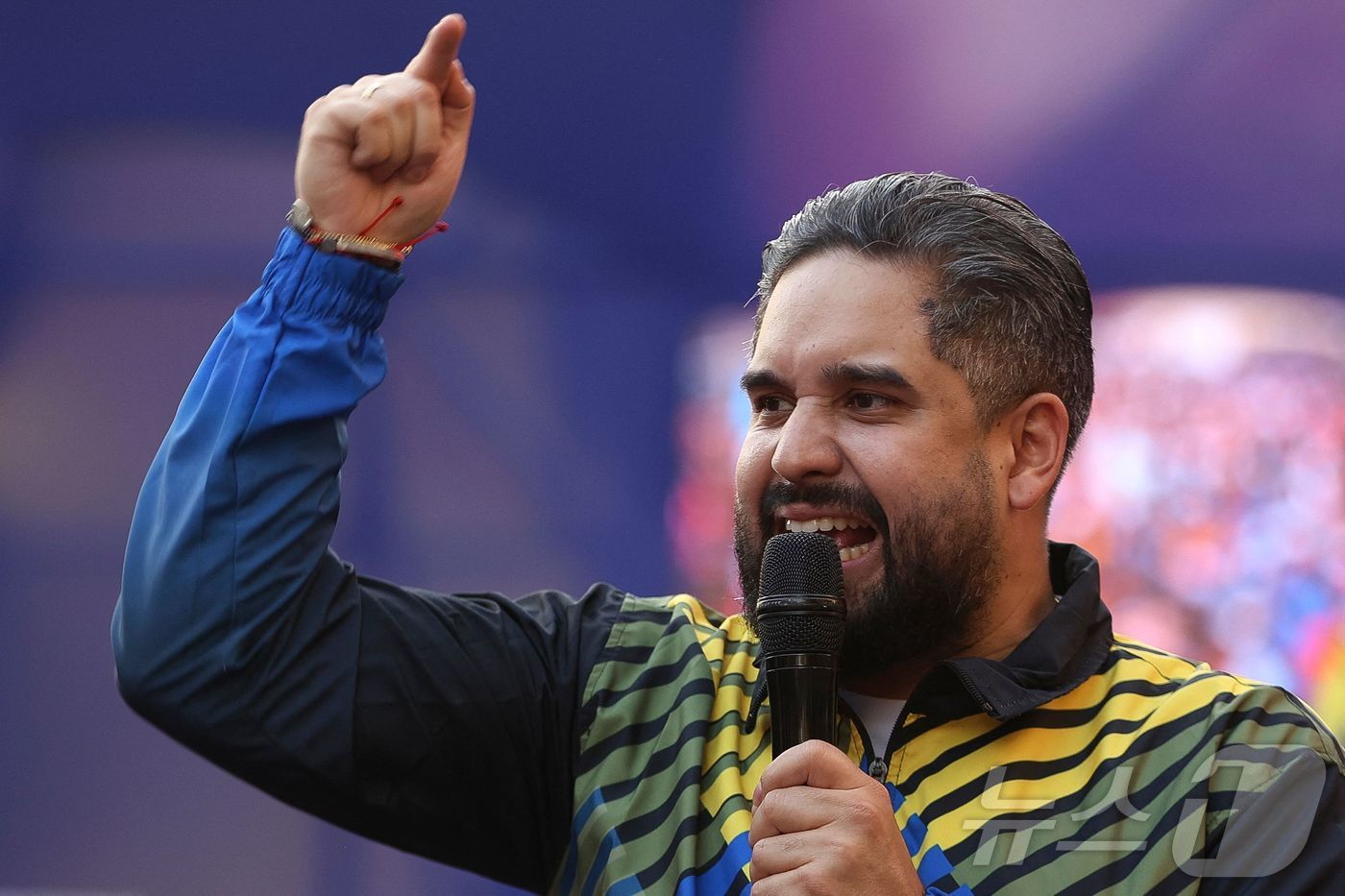 (카라카스 AFP=뉴스1) 이정환 기자 = 니콜라스 마두로 전 베네수엘라 대통령의 아들이자 베네수엘라 국회의원 니콜라스 마두로 게라가 3일(현지시간) 마두로 전 대통령과 부인 실리 …