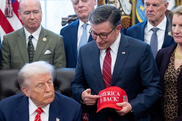 [포토] 끈끈한 트럼프와 美공화당 하원의장