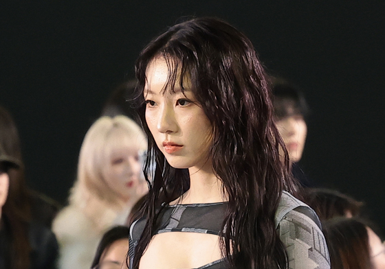 라잇썸 주현, 서울패션위크 모델 변신