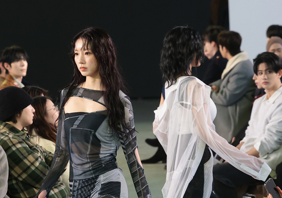 페노메논시퍼 모델로 나선 라잇썸 주현