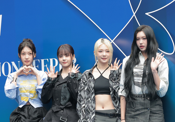 에버글로우, 페노메논시퍼 패션쇼 잘 볼게요