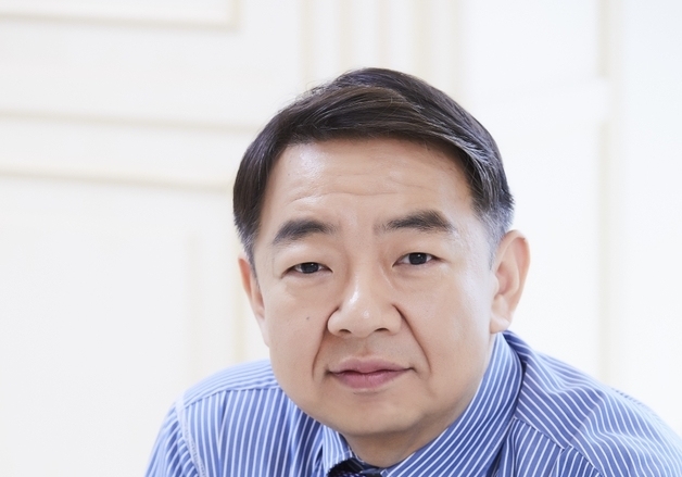 안성호 에이스경암 이사장, 설 앞두고 쌀 7500포 쾌척