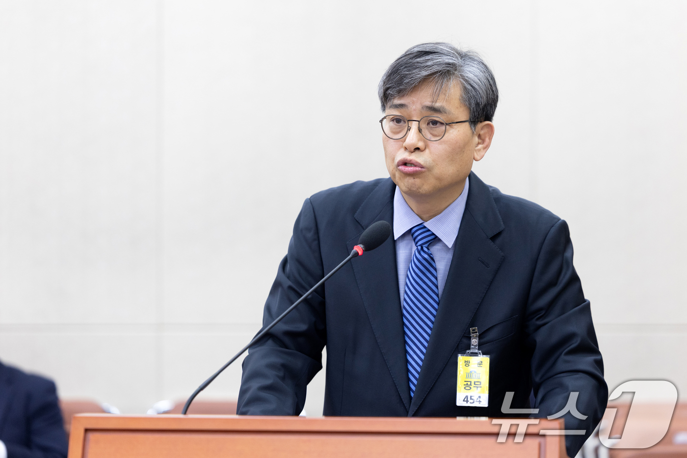 (서울=뉴스1) 이승배 기자 = 5일 서울 여의도 국회에서 열린 제432회국회(임시회) 연금개혁 특별위원회에서 박명호 민간자문위원회 공동위원장이 중간보고하고 있다. 2026.2.5 …