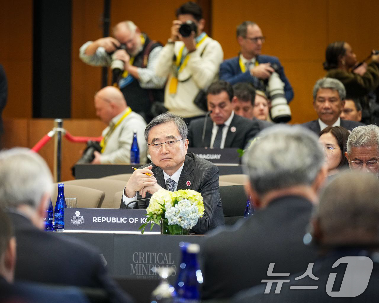 (서울=뉴스1) 임세영 기자 = 조현 외교부 장관이 4일(현지시간) 미국 워싱턴DC 국무부 청사에서 열린 제1회 핵심 광물 장관 회의에 참석해 자리하고 있다. (외교부 제공. 재판 …