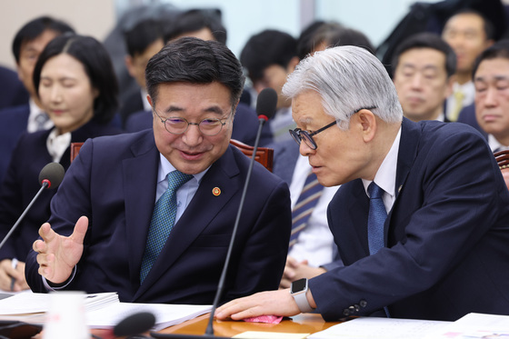 공무원 '간부 모시는 날' 사라졌다…경험률 1.7%로 급감