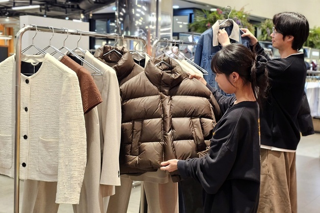 신세계 센텀시티, 지이크 젠더리스 컬렉션 '서촌라인' 선보여