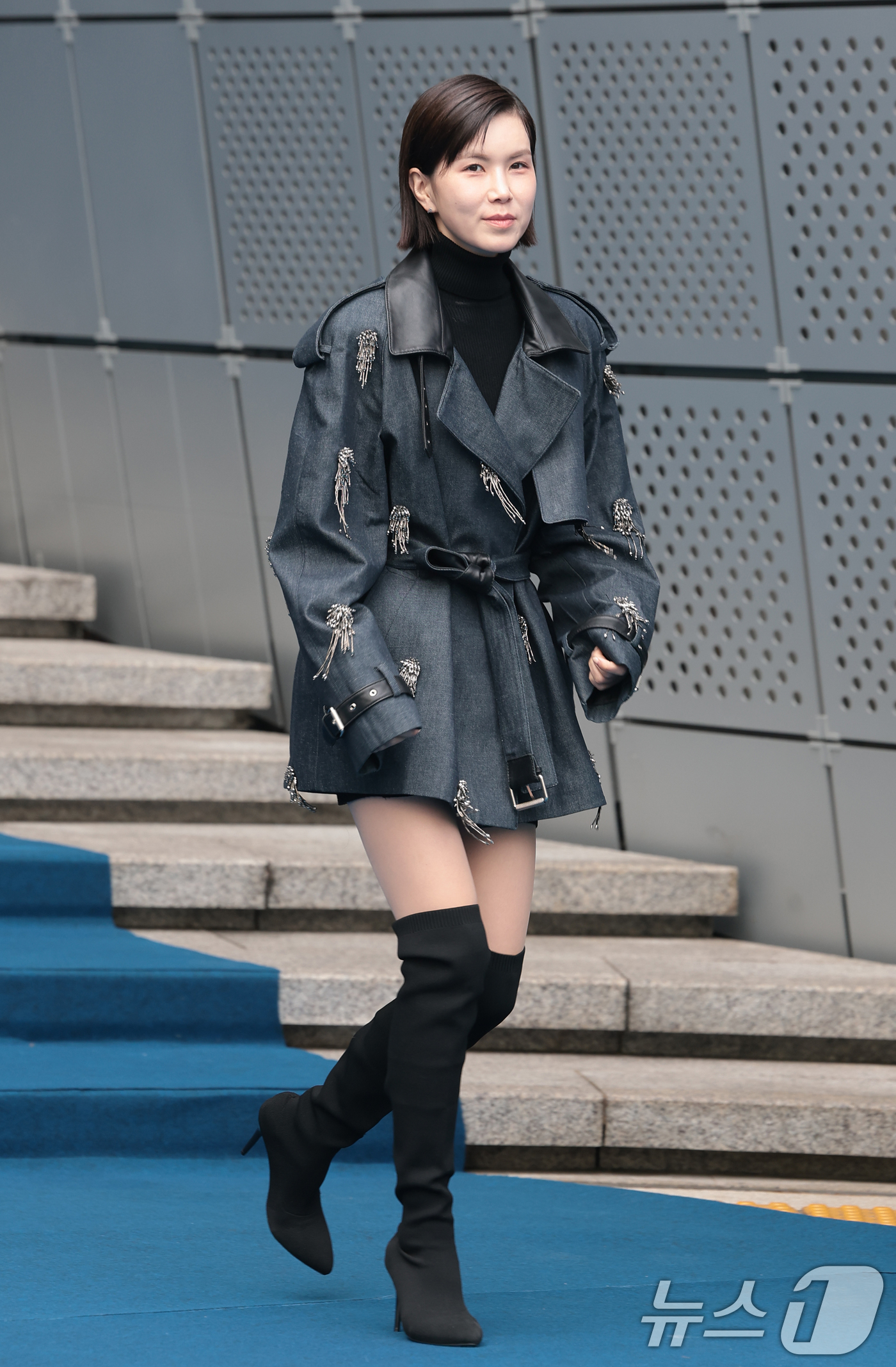 (서울=뉴스1) 권현진 기자 = 배우 공민정이 5일 서울 중구 동대문디자인플라자(DDP)에서 열린 서울패션위크 2026 F/W '한나신' 컬렉션 쇼에 참석하고 있다. 2026.2. …