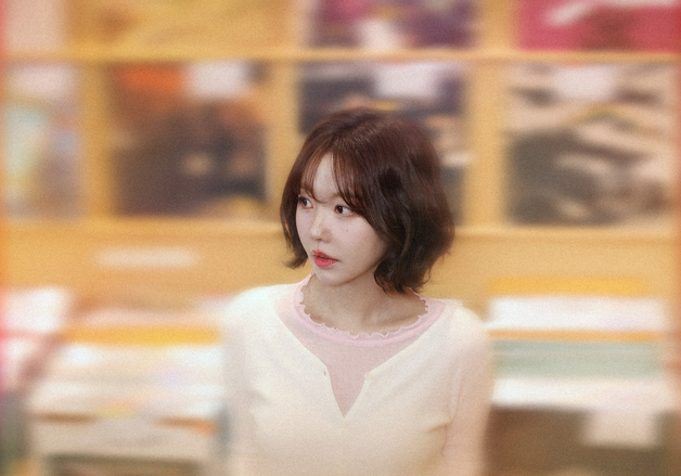 레이나, '한여름밤의 꿀' 넘는 히트곡 나오나…음악성 확장 [N이슈]