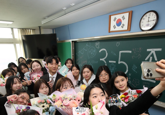 영원토록 잊지못할 '여고시절'