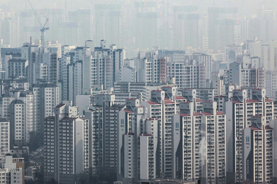 "주식 팔아 지난해 서울 아파트 샀다"…강남 3구에 9000억 유입