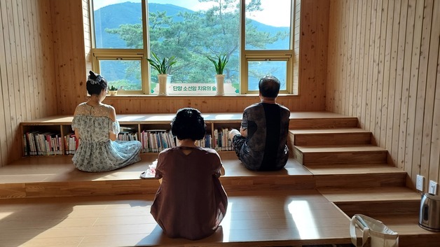 '자연치유 명소' 단양 소선암 치유의숲, 겨울잠 끝내고 운영 재개