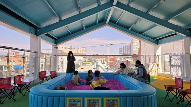 개관 1년 대구 서구 아이봄 키즈카페·장난감도서관, '육아 핫플'로