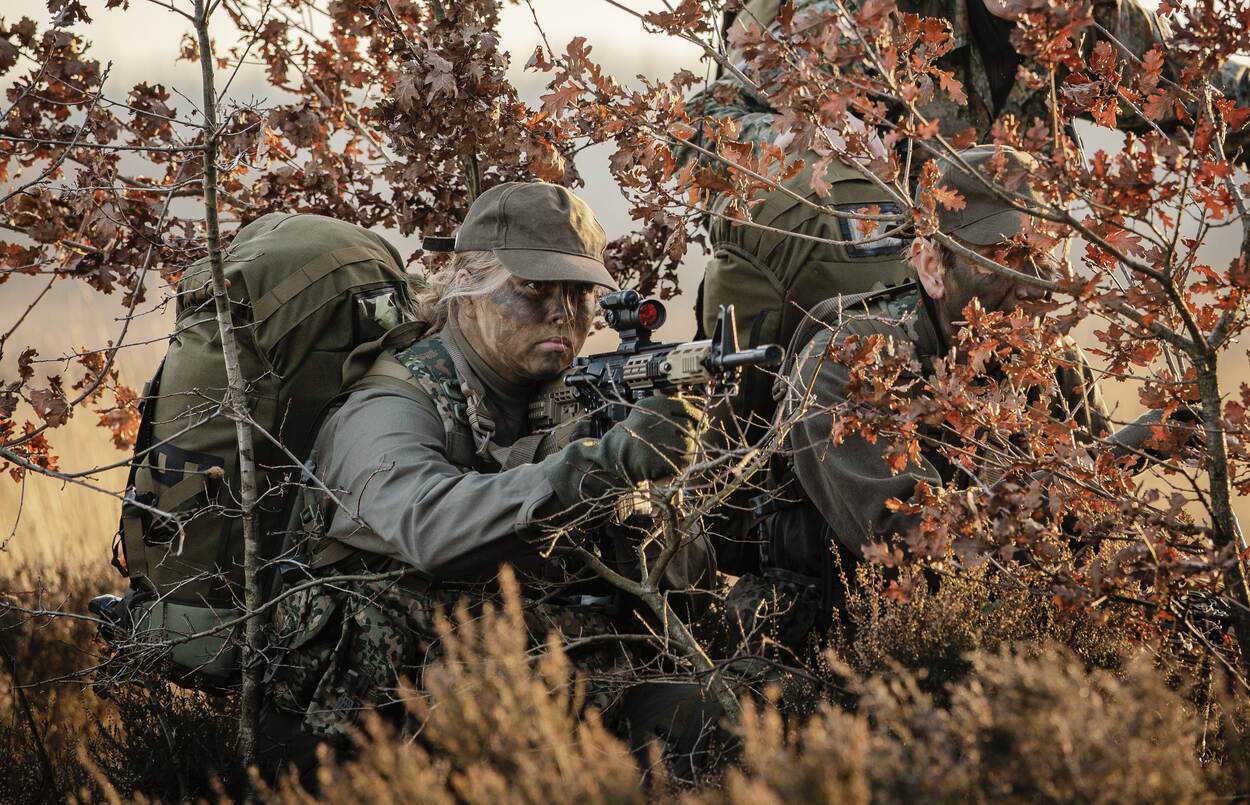 본문 이미지 - 네덜란드 왕실이 공개한 아말리아 공주의 군사훈련 모습. 2026.01.17