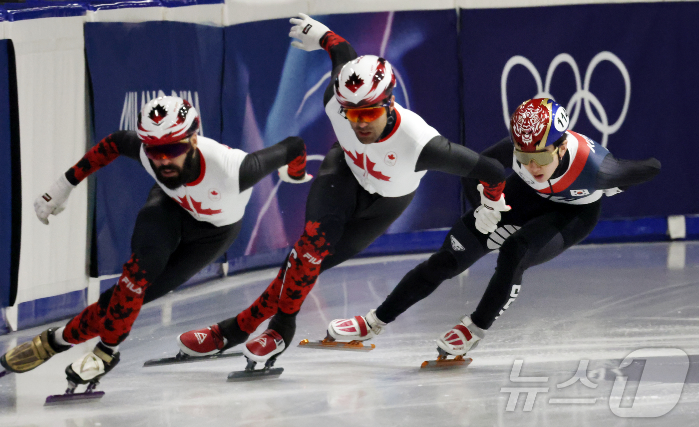 (밀라노=뉴스1) 김진환 기자 = 쇼트트랙 신동민이 2026 밀라노·코르티나담페초 동계올림픽 개막을 하루 앞둔 5일(현지시간) 이탈리아 밀라노 아이스 스케이팅 아레나에서 캐나다 선 …
