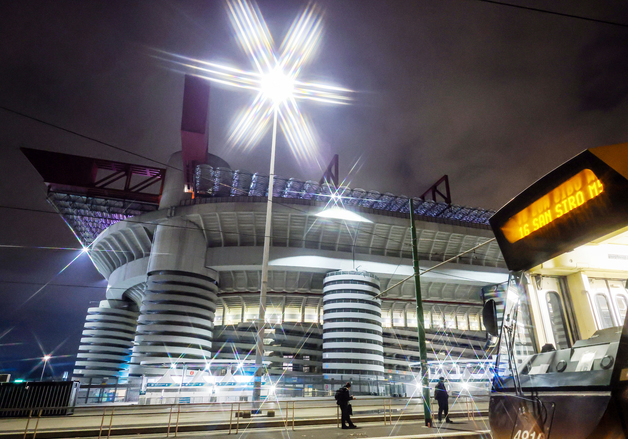 '전 세계 시선이 산시로로'