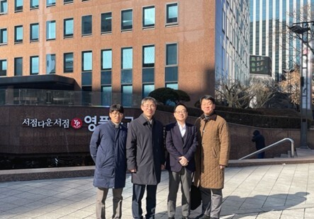 "서울숲에서 책 읽자"…영풍문고, 서울시와 '서울국제정원박람회' 협약