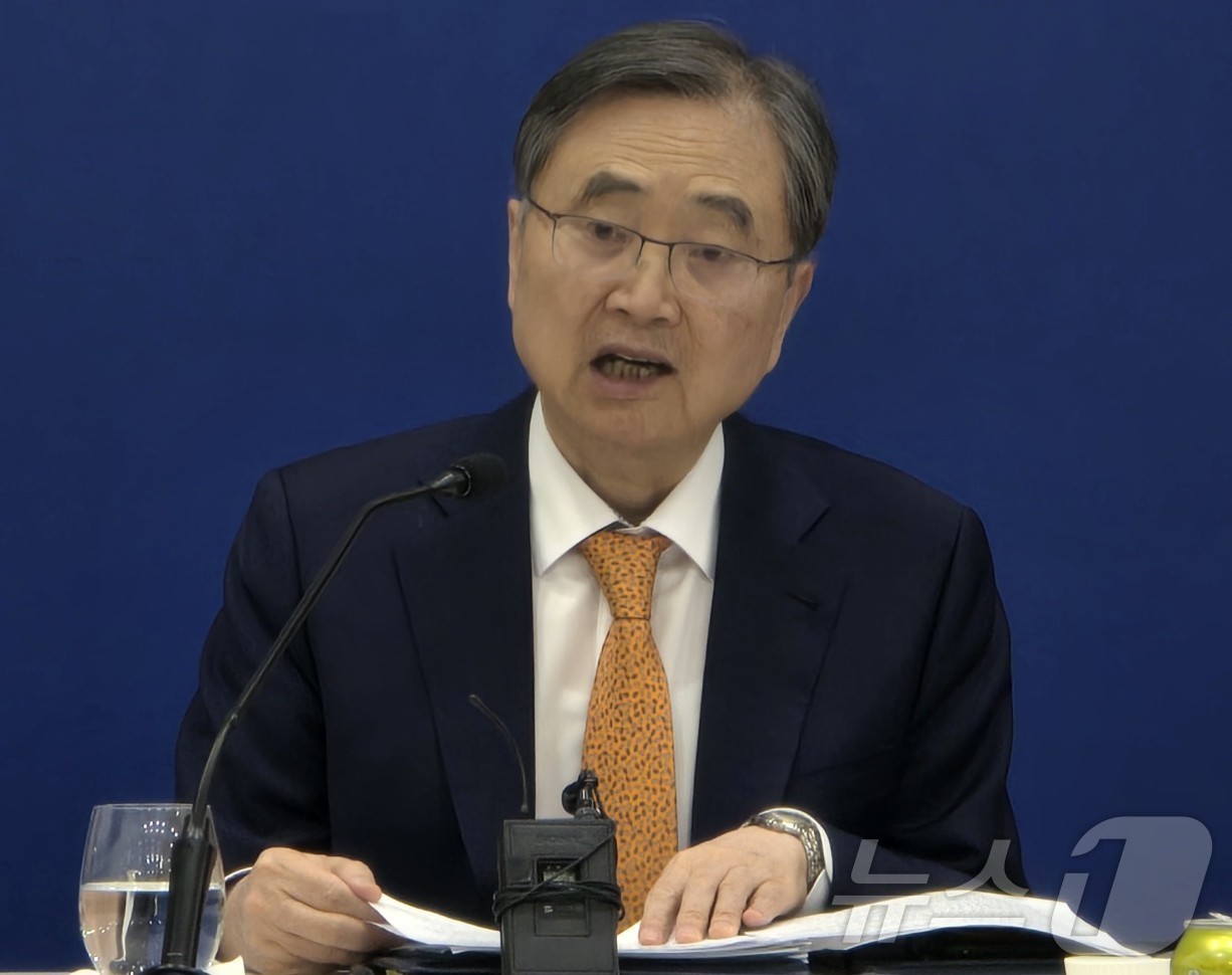 (워싱턴=뉴스1) 류정민 특파원 = 조현 외교부 장관이 5일(현지시간) 미국 워싱턴DC 주미한국대사관에서 한미 외교장관 회담 성과에 대해 밝히고 있다. 2026.2.5/뉴스1