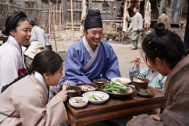 '왕사남' 안재홍, 유해진과 티키타카 '환장 케미'…특출의 좋은 예